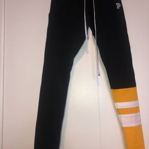 VS PINK Campus LEGGINGS